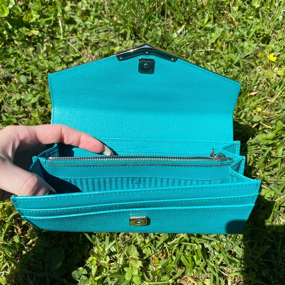 Fendi wallet - Picture 10 of 16